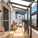 1900\'S Traditional House In Asklipio