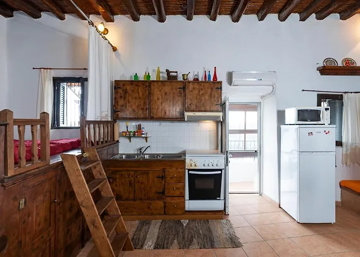 1900\'S Traditional House In Asklipio